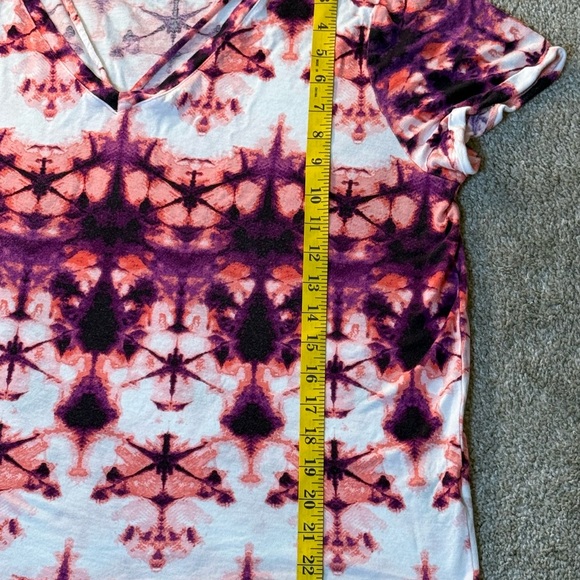 Rock & Republic Women's Size XXL Tie-Dye V-Neck Top - Picture 11 of 13